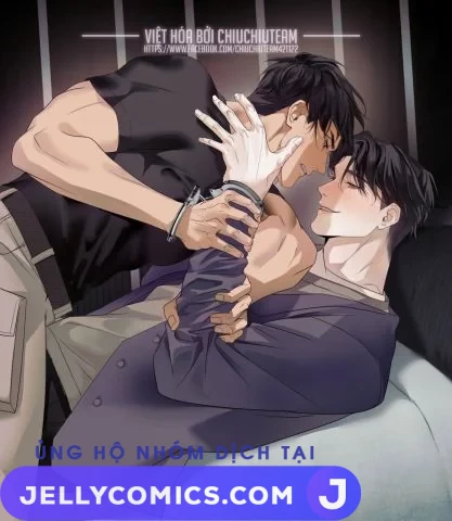 Tên Hàng Xóm Cứ Dán Mắt Vào Tôi